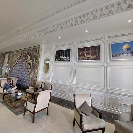 Grand Qin Hotel Banjarbaru Exteriér fotografie
