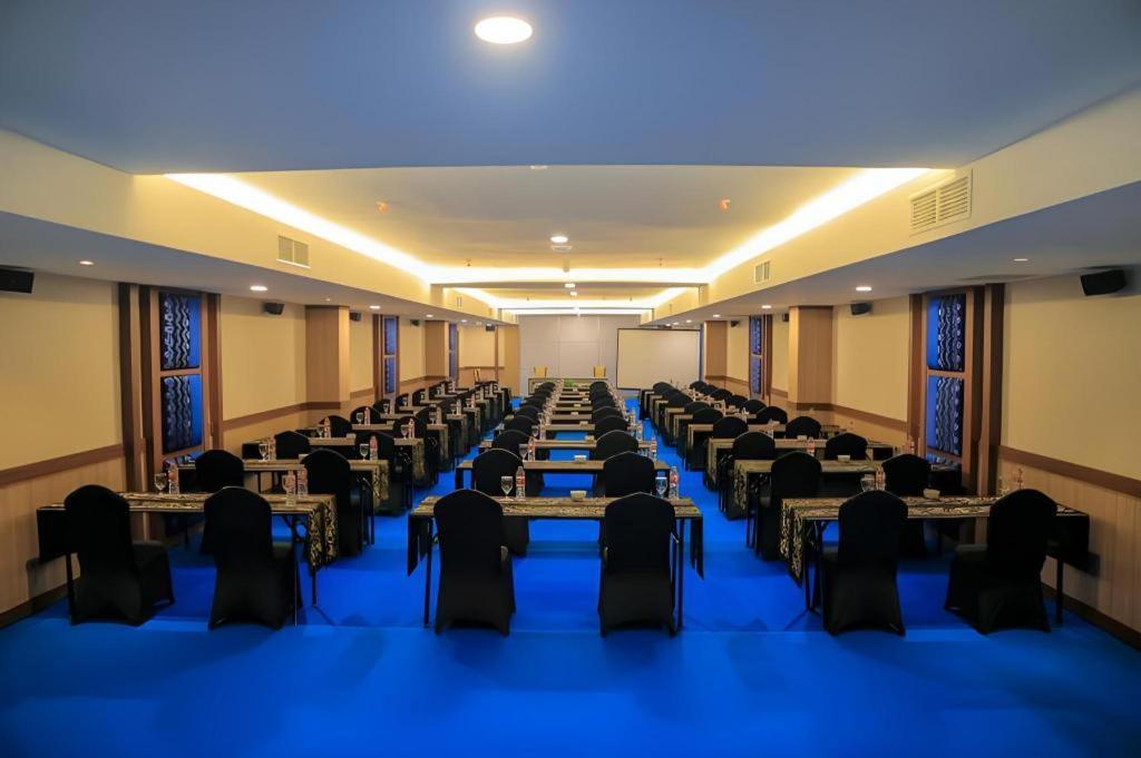 Grand Qin Hotel Banjarbaru Exteriér fotografie