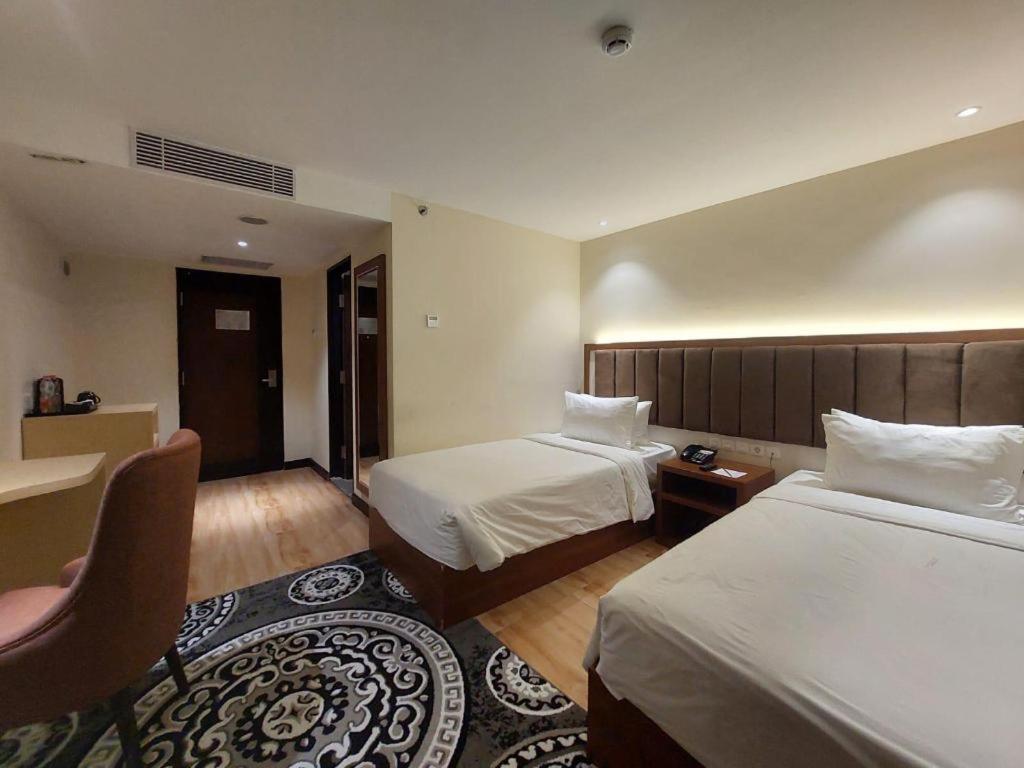 Grand Qin Hotel Banjarbaru Exteriér fotografie
