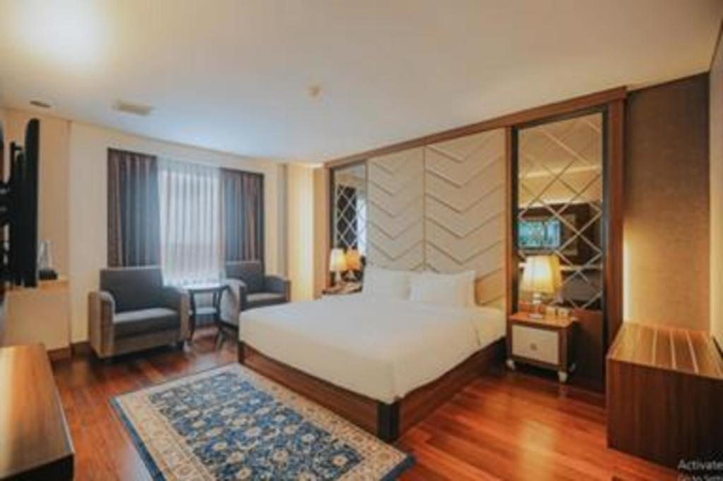 Grand Qin Hotel Banjarbaru Exteriér fotografie