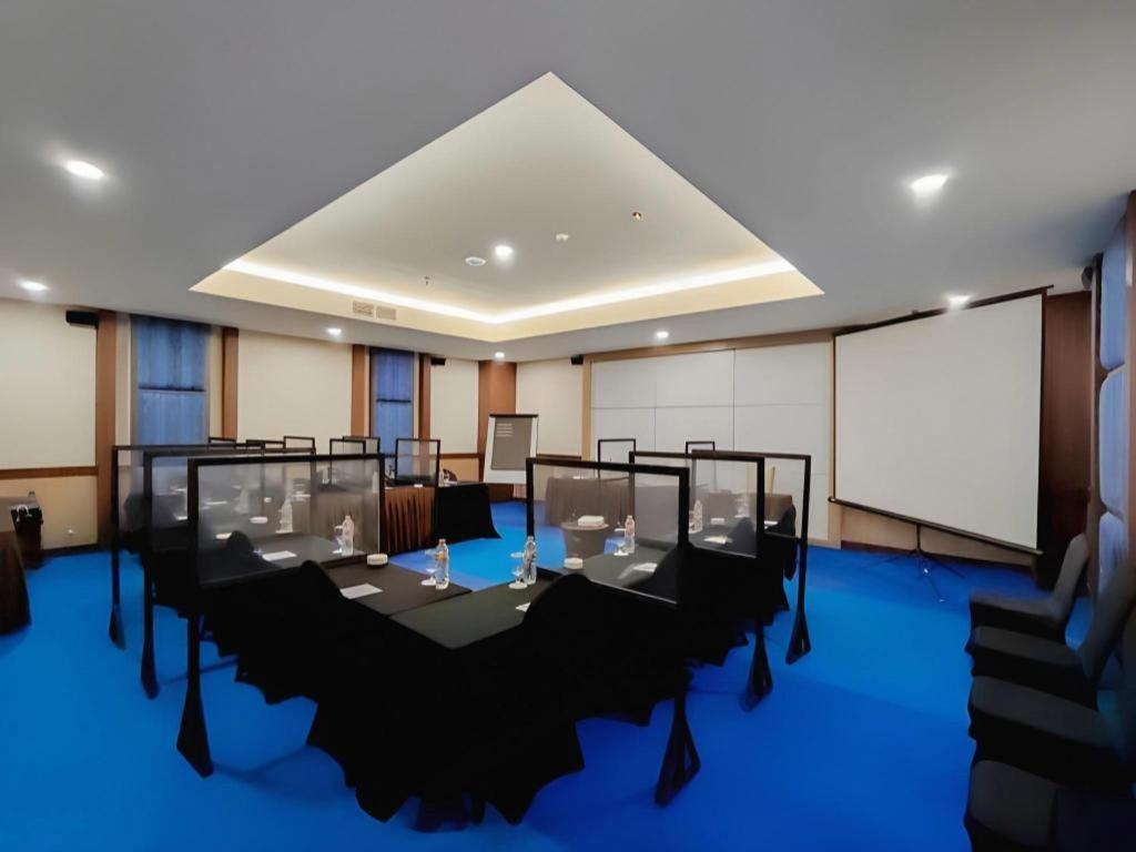 Grand Qin Hotel Banjarbaru Exteriér fotografie