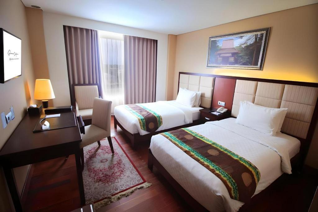 Grand Qin Hotel Banjarbaru Exteriér fotografie